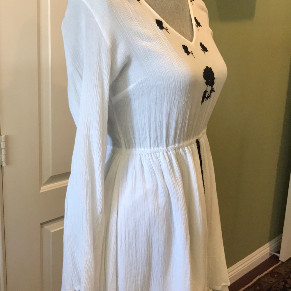 Backless romper - Picture 3 of 4