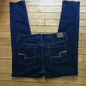 Flash sale! HP AEO dark-wash skinny jeans, size 10