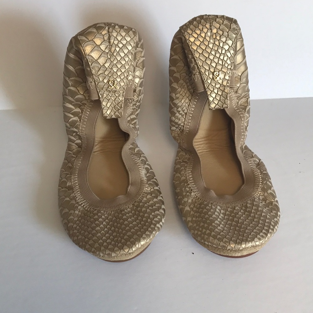 NWB Yosi Samra Croc Embossed Gold Fold-up Flat