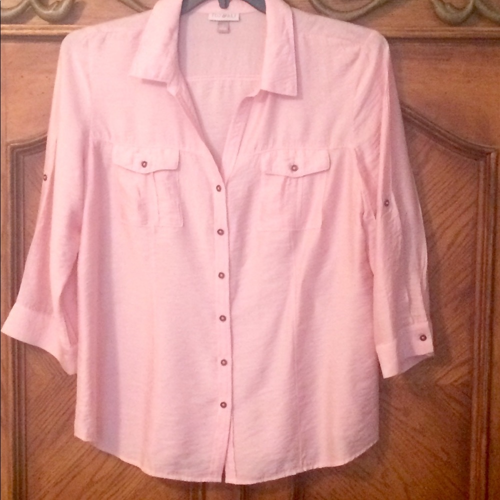 Roz&Ali, large,pink,button down, adorable top.