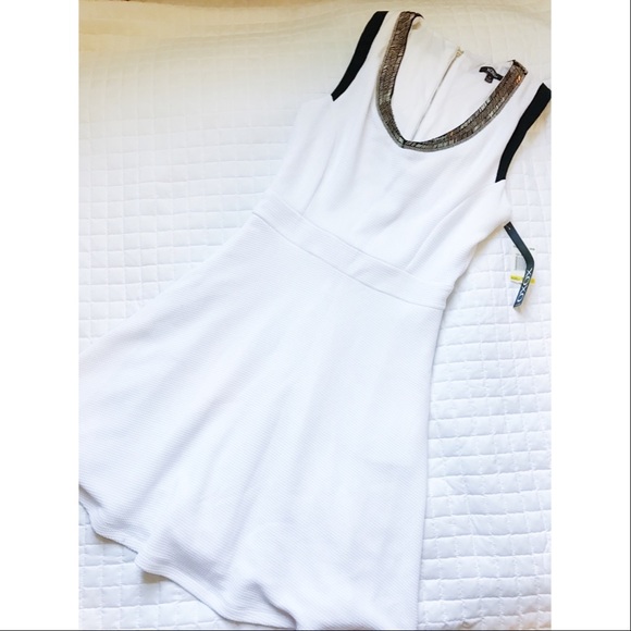 XOXO Dresses & Skirts - White Dress🎀