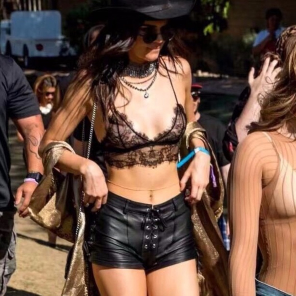 Stunning Coachella Choker Rhinestone NWT Festival - Picture 3 of 6