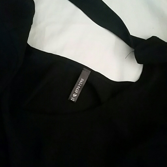 LACE Crop TOP - Picture 2 of 4