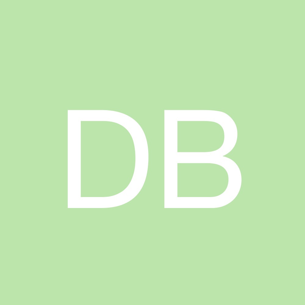 Meet your Posher, Debora