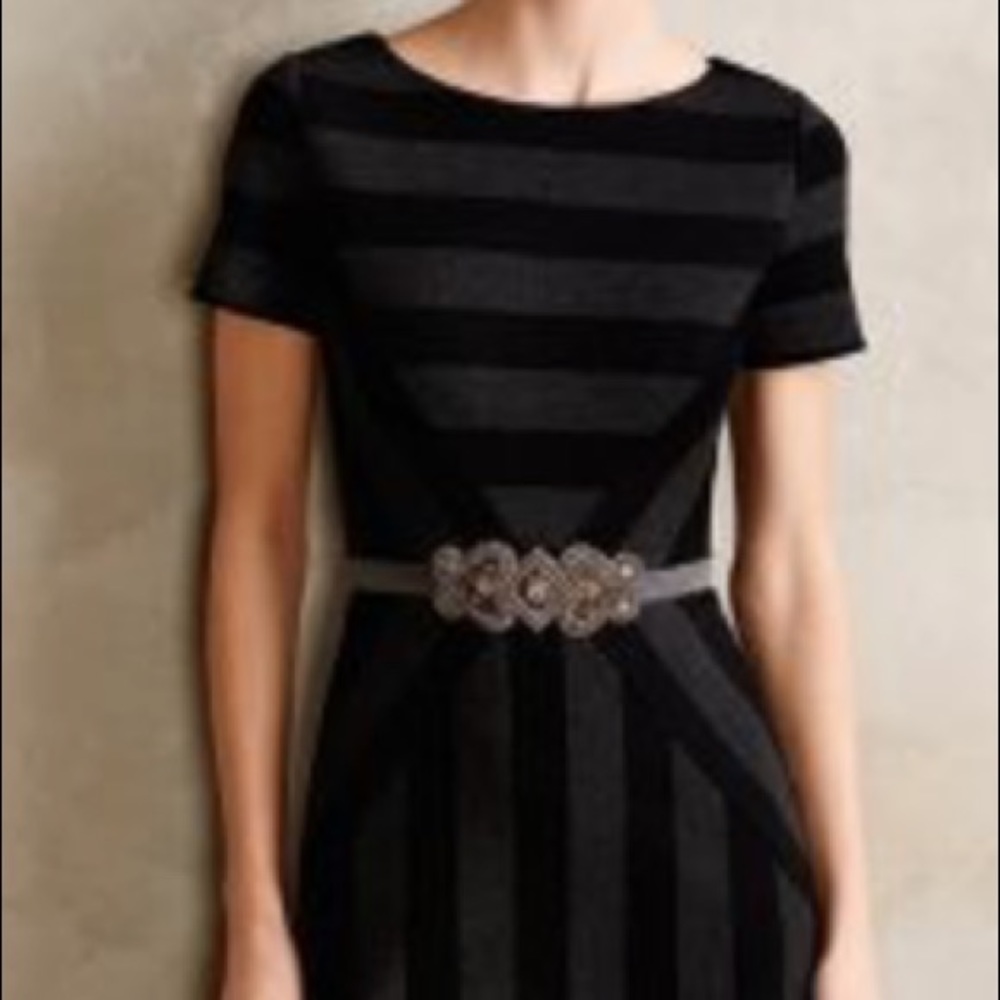 Maeve Pencil Dress size 4 - NEVER WORN