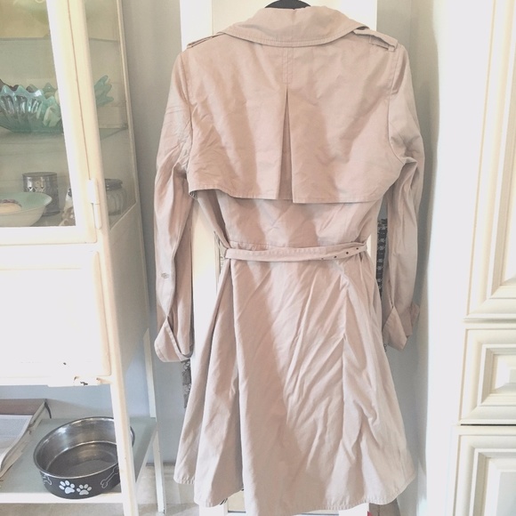 Kate Spade NY French Beige Classic Trench SOLD - Picture 3 of 7