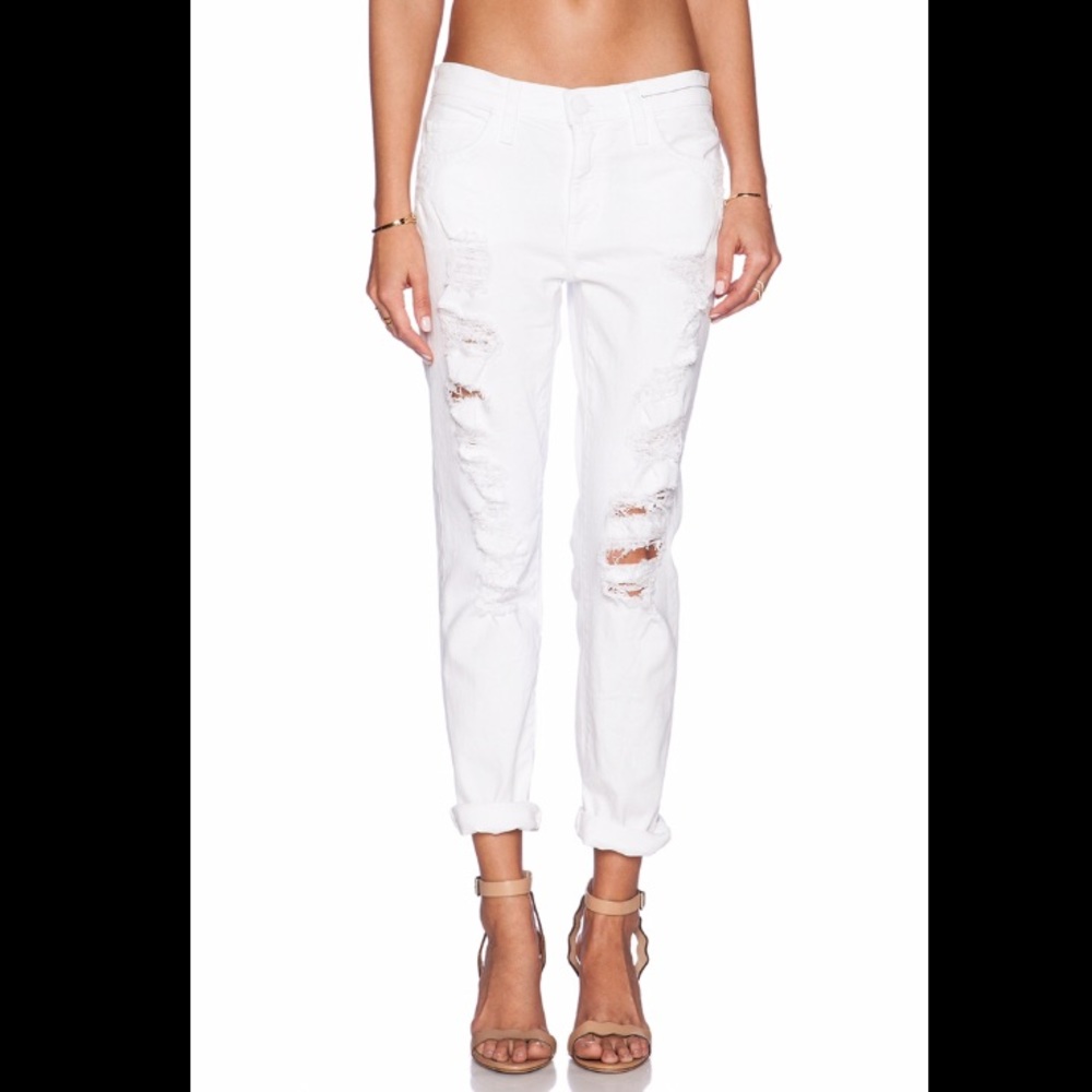 Current Elliot Ripped White Boyfriend Jean