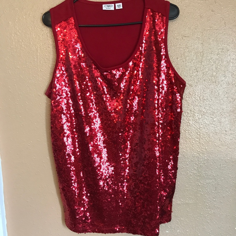 Plus Size Red sparkly sleeveless shirt!