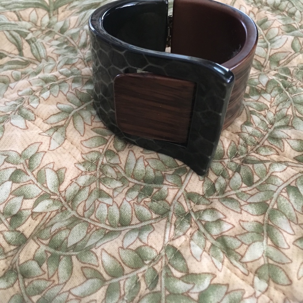 Fun bracelet - Picture 3 of 5