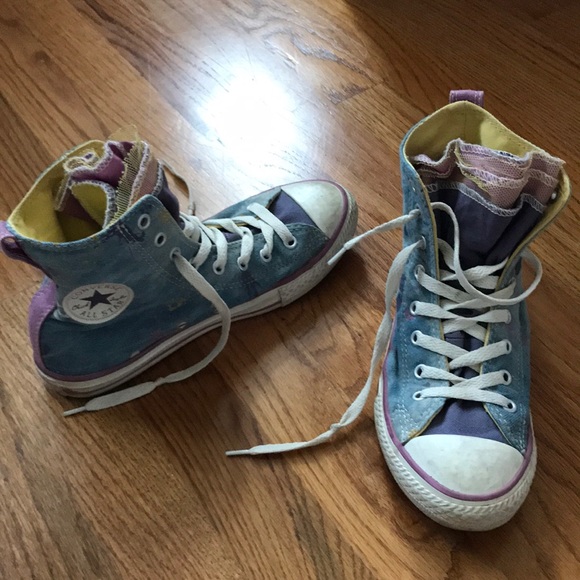Girls converse shoes - Picture 1 of 4