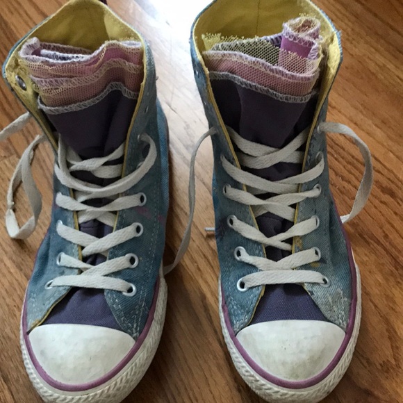 Girls converse shoes - Picture 2 of 4