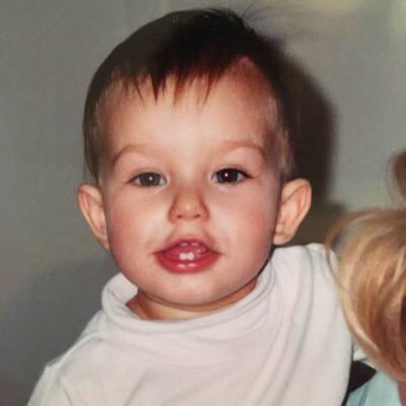 Meet your Posher, Gavin - Picture 1 of 1