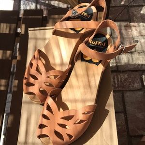 Never worn Swedish hasbeens  in "nature" color