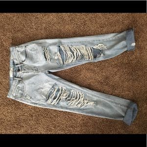 Ripped Boyfriend Jeans (PACSUN)