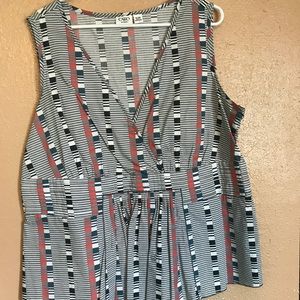 Plus Size sleeveless shirt