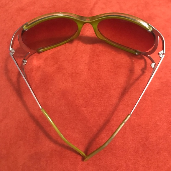 Sold Green and silver sunglasses 😎 - Picture 3 of 4