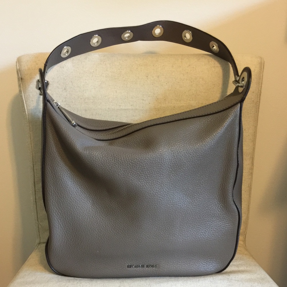 Michael Kors grey shoulder bag