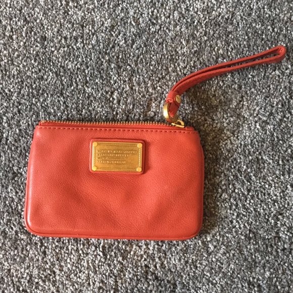 Marc By Marc Jacobs Handbags - Marc Jacobs leather wristlet