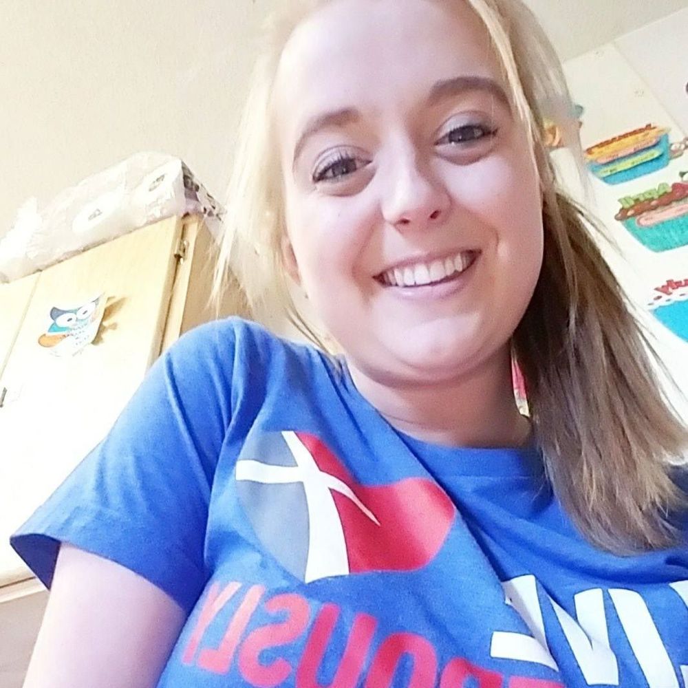 Meet your Posher, Dayna