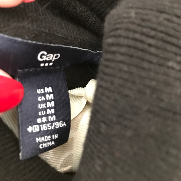 GAP Black Turtleneck Sweater - Picture 3 of 7