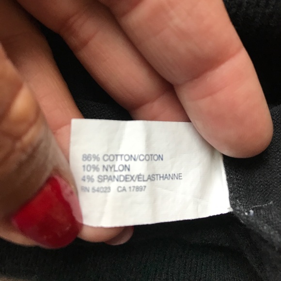 GAP Black Turtleneck Sweater - Picture 7 of 7