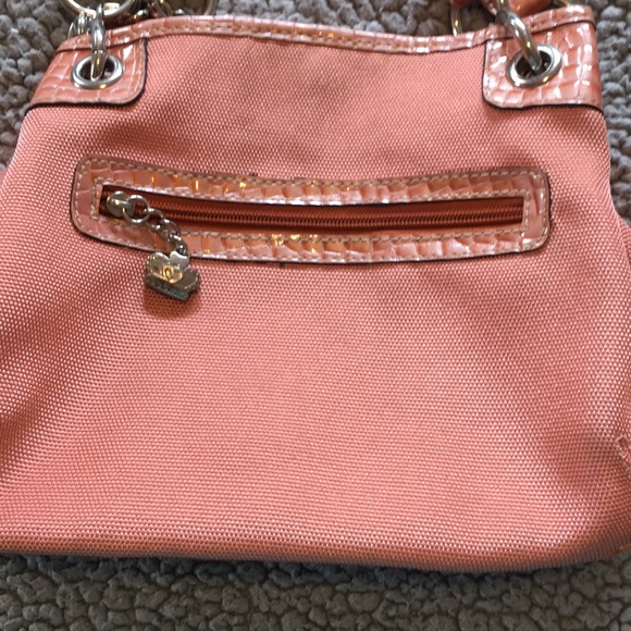 Kathy Van Zeeland Peach Shoulder Bag Large Vinyl - Picture 2 of 8