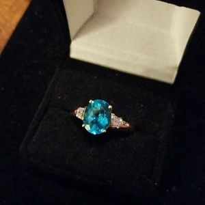 14kt YG and diamond 2kt Apatite Ring, Size 8!