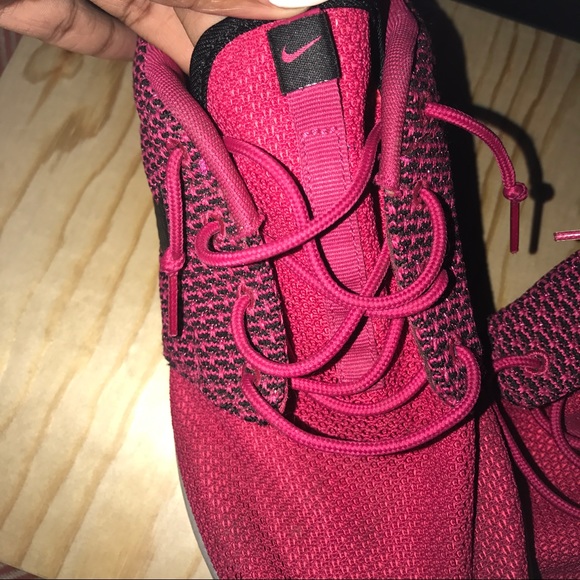 Nike running sneakers❤️‼️ - Picture 2 of 3