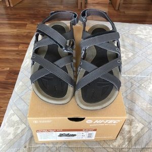 Hi-Tec Shoes - HI-Tech Inspired by Life Strap Sandals Hi-Tec Shoes - HI-Tech Inspired by Life Strap Sandals