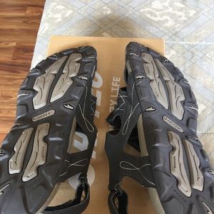 Hi-Tec Shoes - HI-Tech Inspired by Life Strap Sandals Hi-Tec Shoes - HI-Tech Inspired by Life Strap Sandals