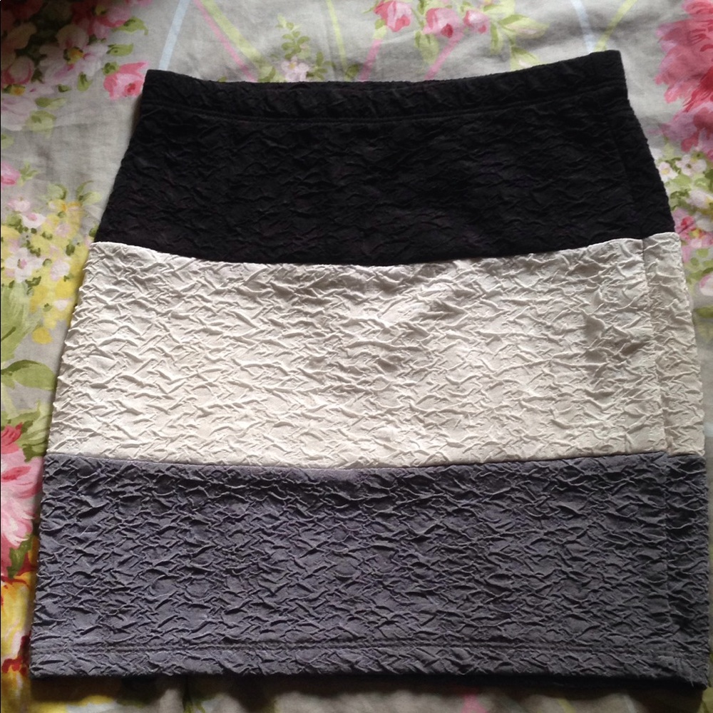 striped skirt