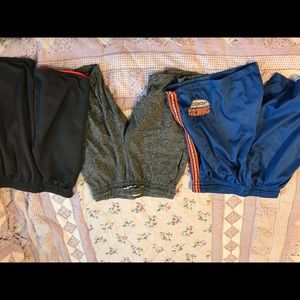 bundle of 3 sweat shorts