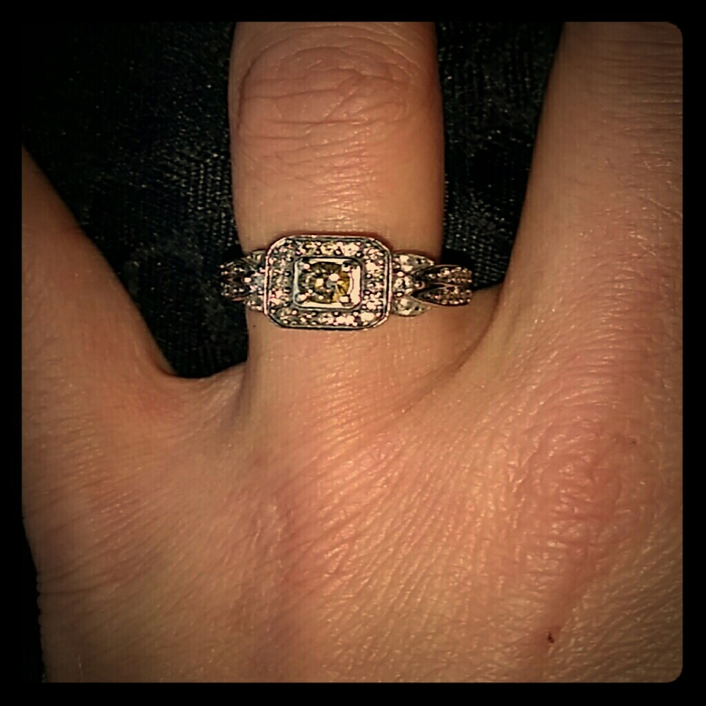Levian Chocolate Diamond, white gold ring
