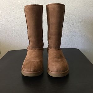 Women's Classic Tall UGGS