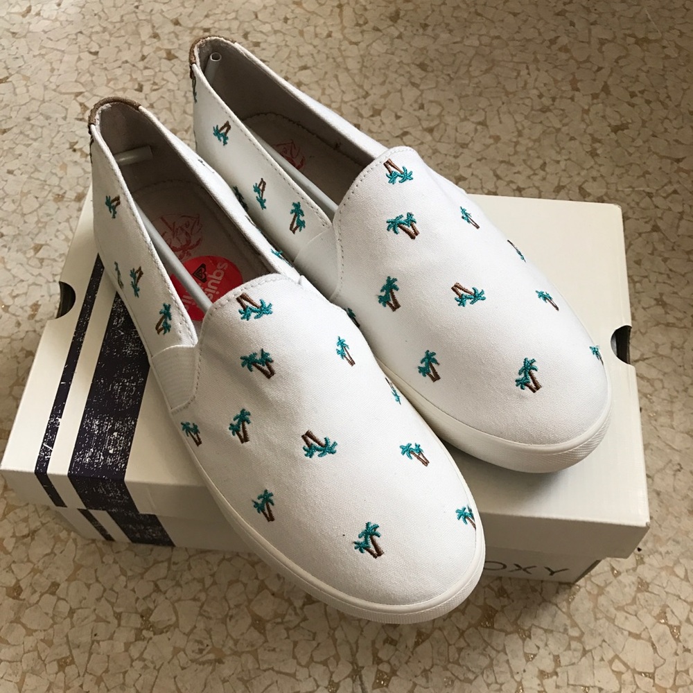 Palm Tree Roxy Slip Ons