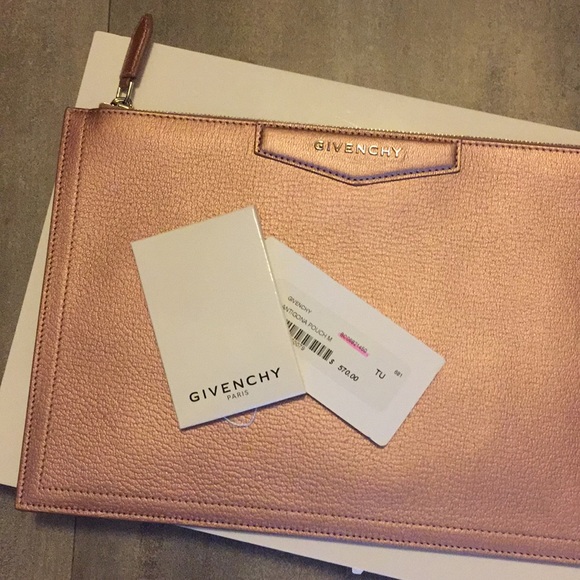 *SOLD* GIVENCHY Antigona Zipper Pouch/Clutch - Picture 5 of 5