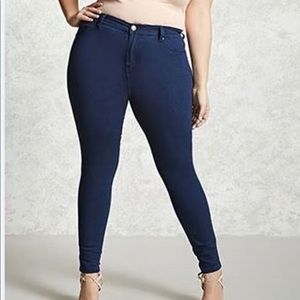 Dark blue high rise denim