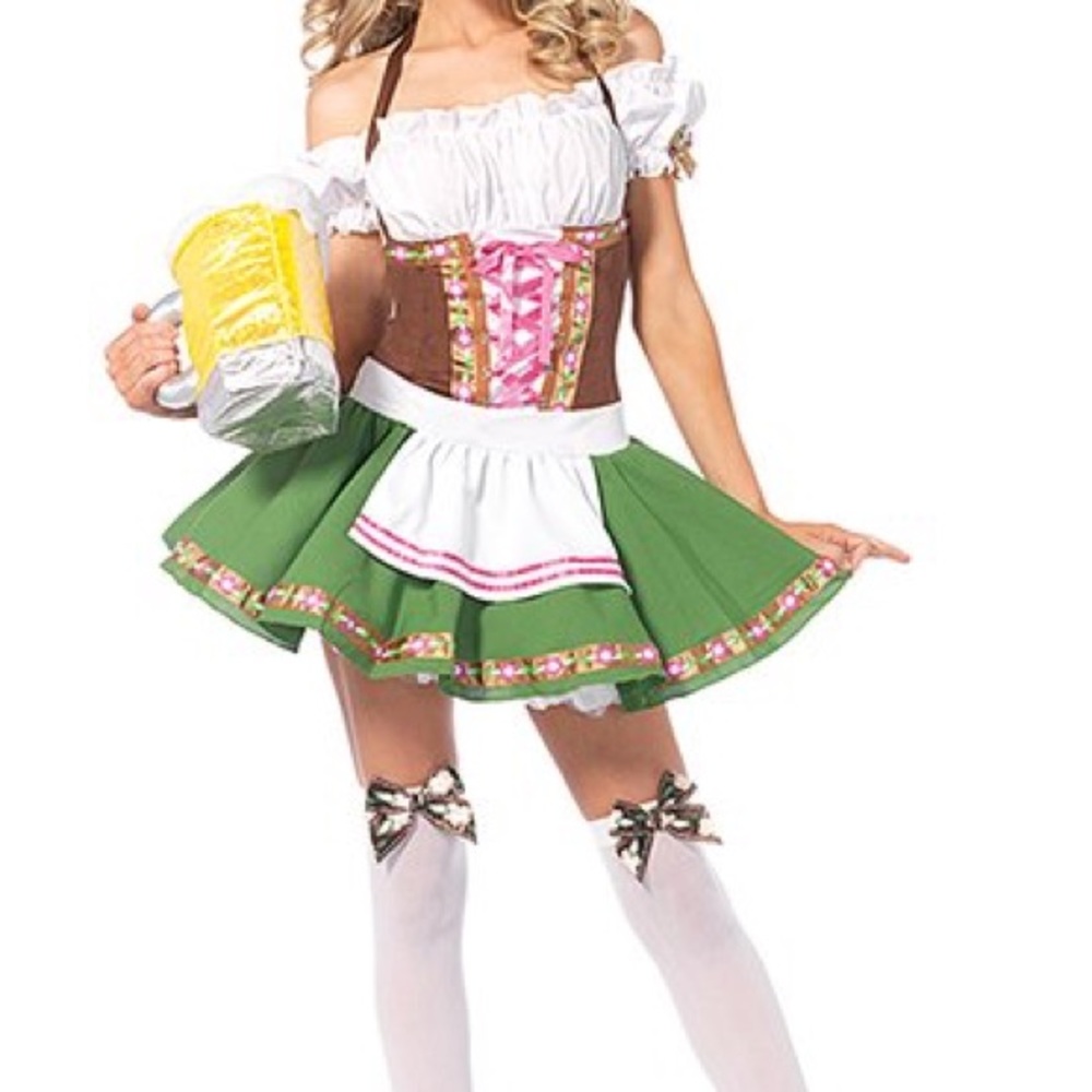 Oktoberfest fraulein costume