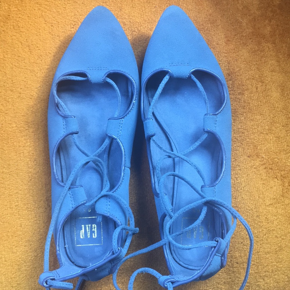 Blue ballet style flat shoes from GAP