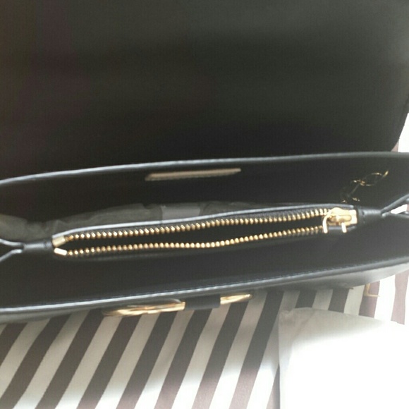 Henri Bendel The Marquis Convertible Clutch - Picture 4 of 8