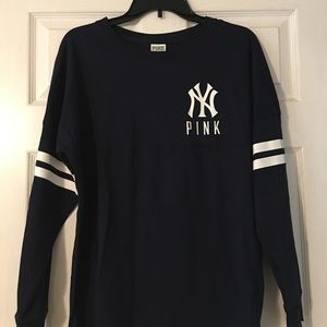 Pink VS  NY Yankees Long Sleeve Shirt NEW