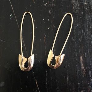 Gold Pin Earrings!! Gold Pin Earrings!!