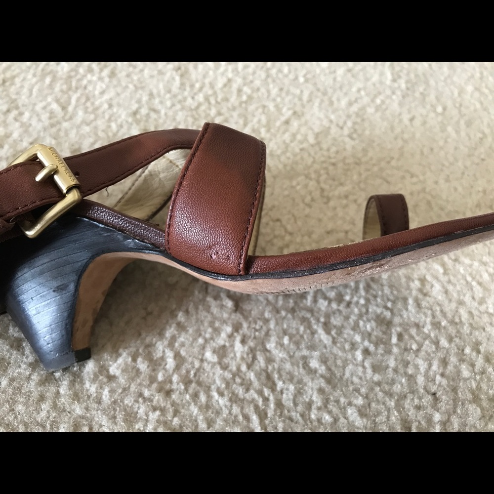 Michael Kors Criss Cross Wedge Sandals. - Picture 5 of 7