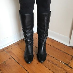 Via Spiga black leather boots
