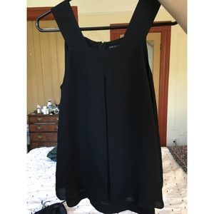NWT theory silk tank