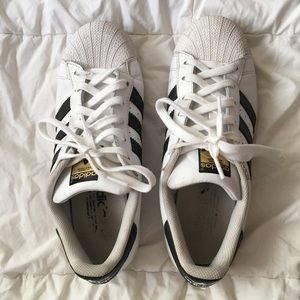 Adidas superstar