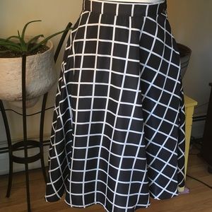 Brand new! Black and White checkered Circle skirt
