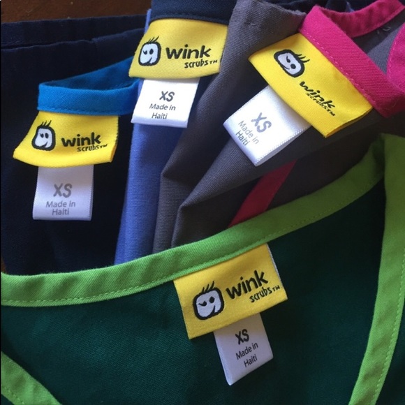 Scrub tops lot - Picture 2 of 6