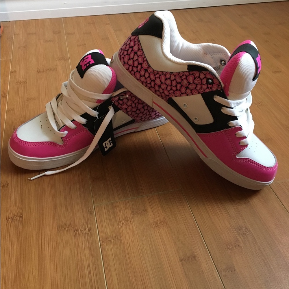 DC sneakers. Brand new with tag. Size 11