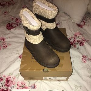 Ugg Cambridge Leather